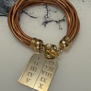 Bracelet Leather Gold 10 Commandents Charm